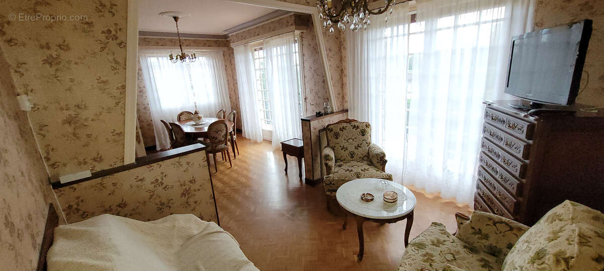 Maison à ARZACQ-ARRAZIGUET