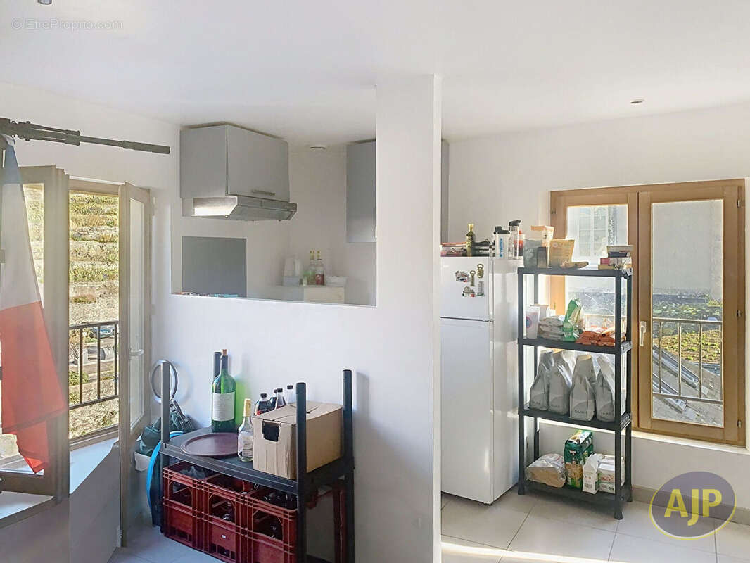 Appartement à SEGRE