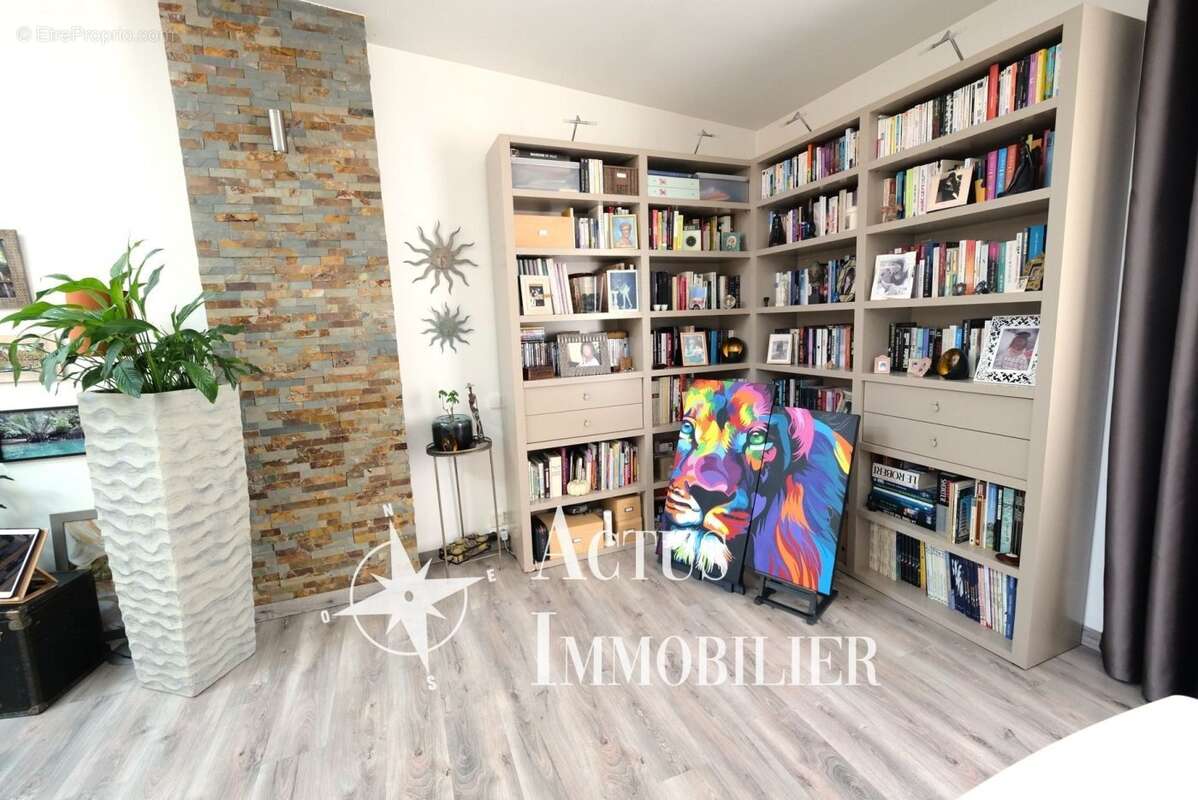 Appartement à SALON-DE-PROVENCE