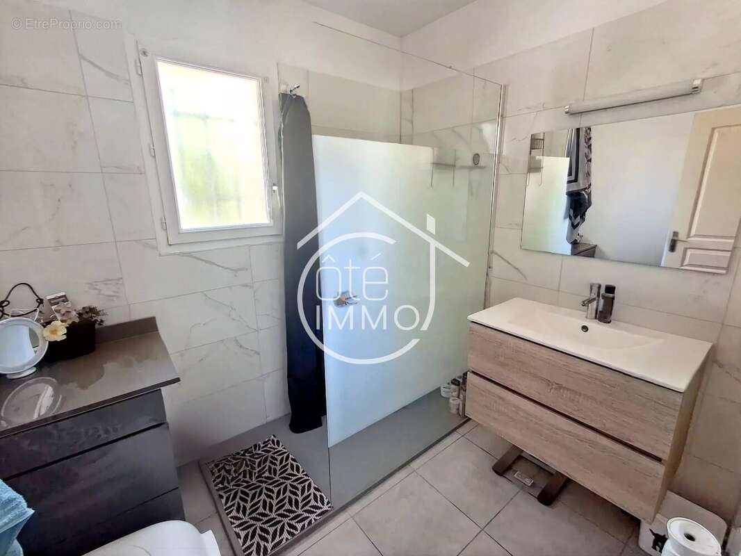 PRIGONRIEUX : Maison de 85m² avec jardin idéal  pour projet locatif - photo 6