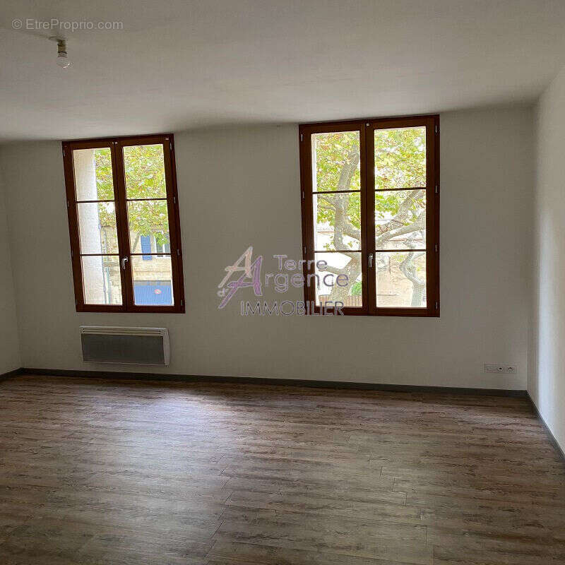 Appartement à BEAUCAIRE