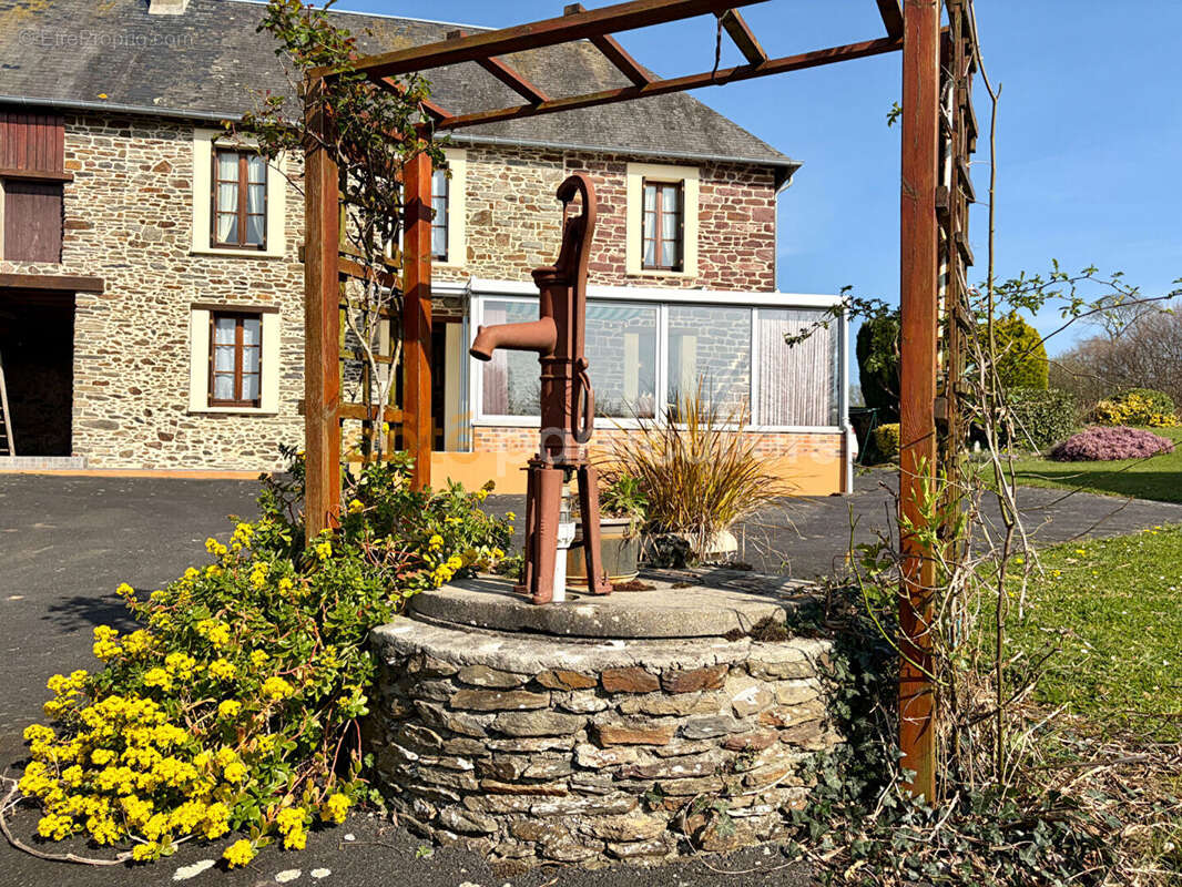 Maison en pierre avec dépendances et fort potentiel à 5 min de Saint-Lô - photo 14