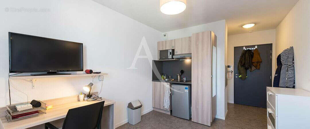 A VENDRE: Investissement LMNP résidence étudiante: Appartement 1 pièce de 17.82 m2 situé à Reims - photo 2