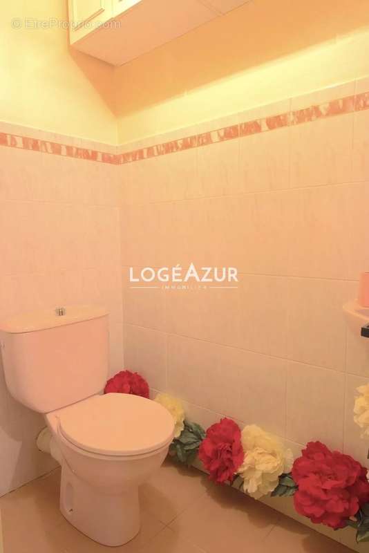 Appartement à VALLAURIS