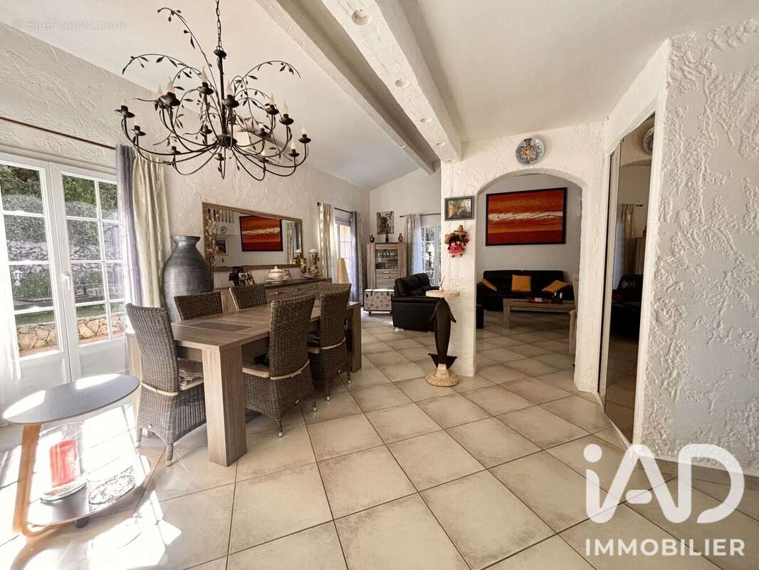 Photo 7 - Maison à LA VALETTE-DU-VAR