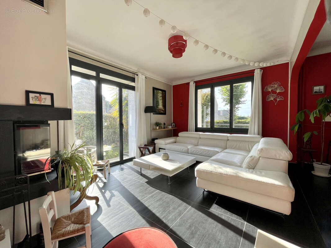 Maison à SAINT-CONTEST