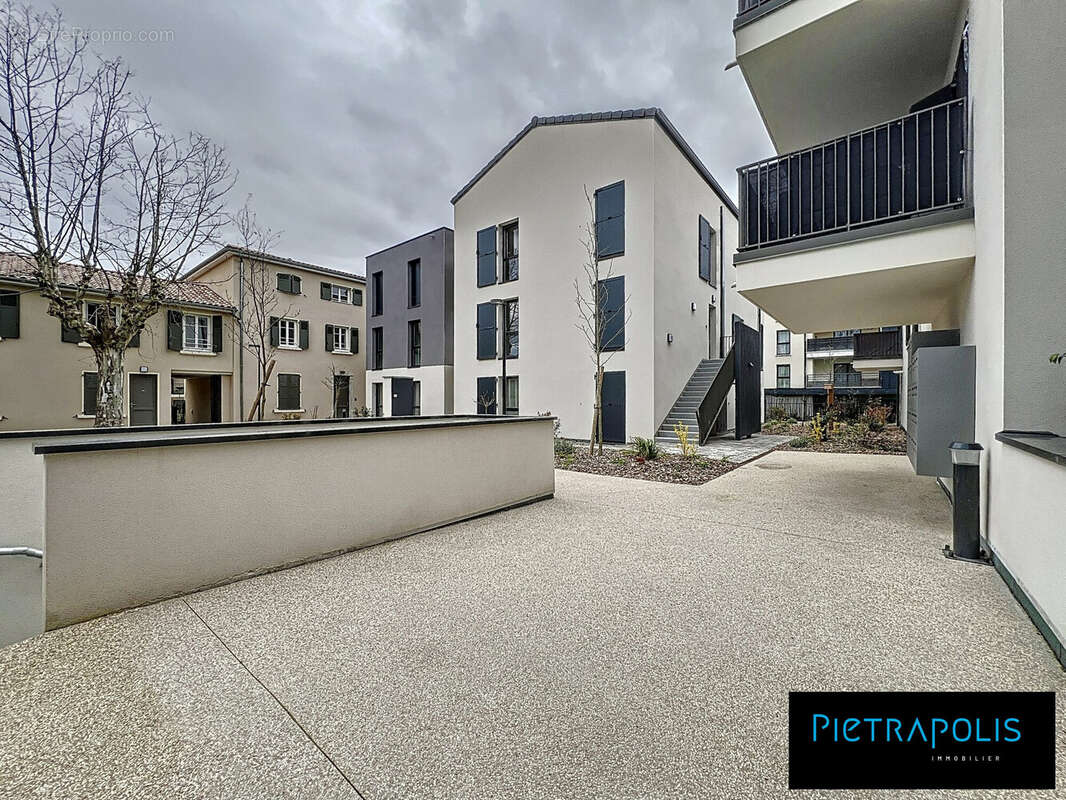 Appartement 85 m² à Jonage  - photo 7