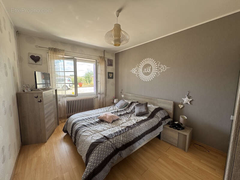 Maison indépendante avec jardin 3000m2 - photo 6
