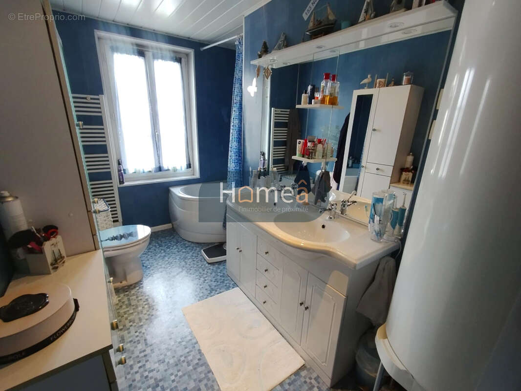 Ensemble immobilier en plein cœur de DOUDEVILLE - photo 5