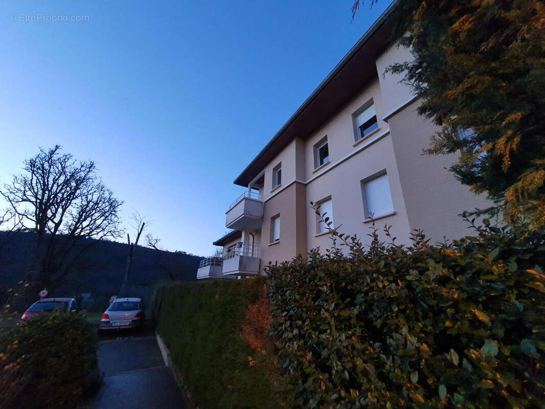 façade - Appartement à CAHORS