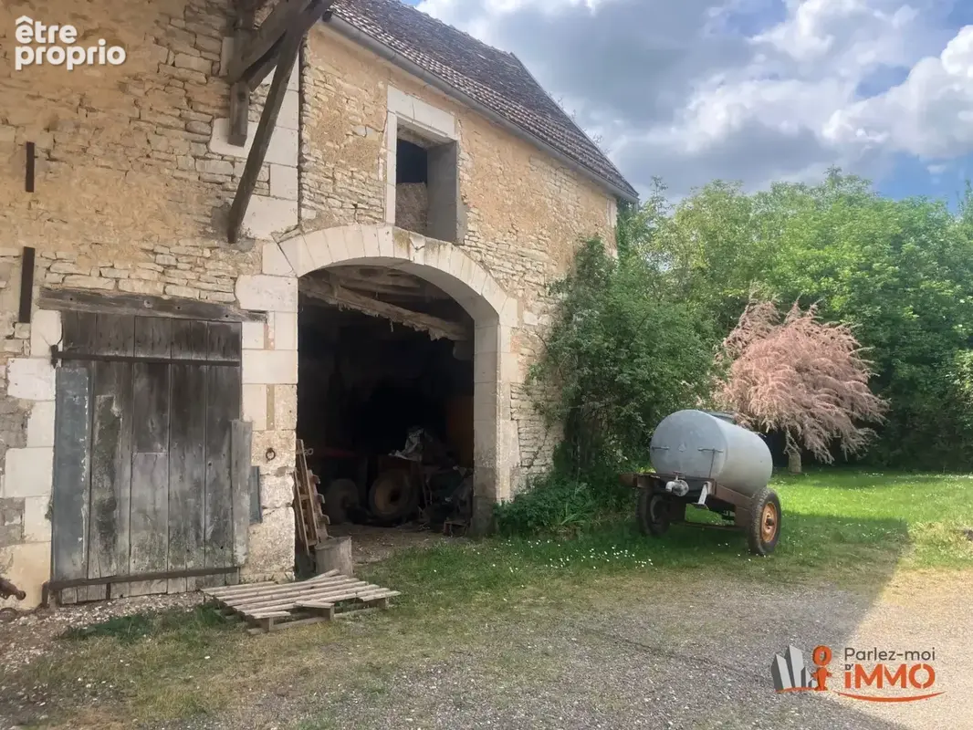 Ancienne ferme avec de grandes dépendances - photo 22