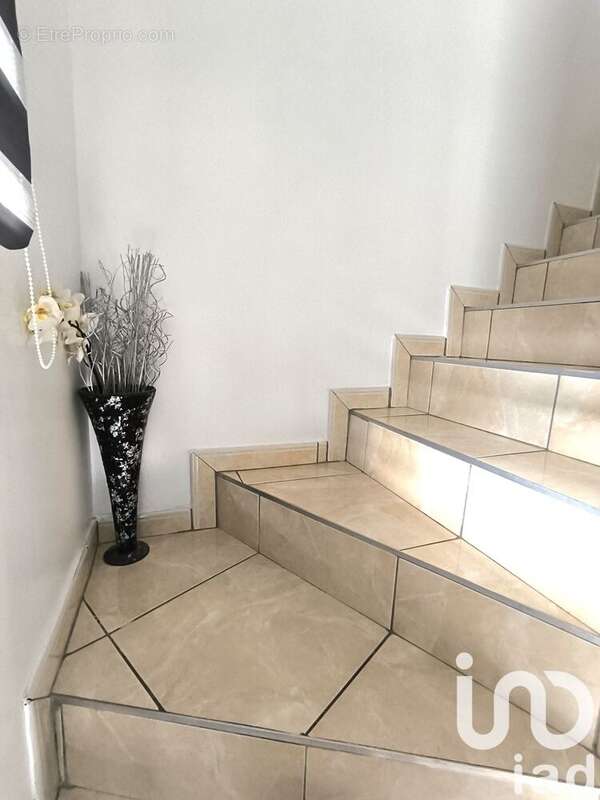 Photo 8 - Maison à SAINT-CHAMOND