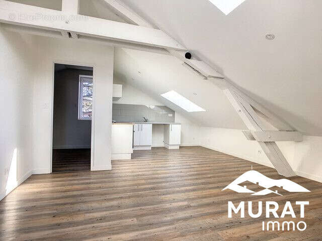 Appartement à LE CENDRE