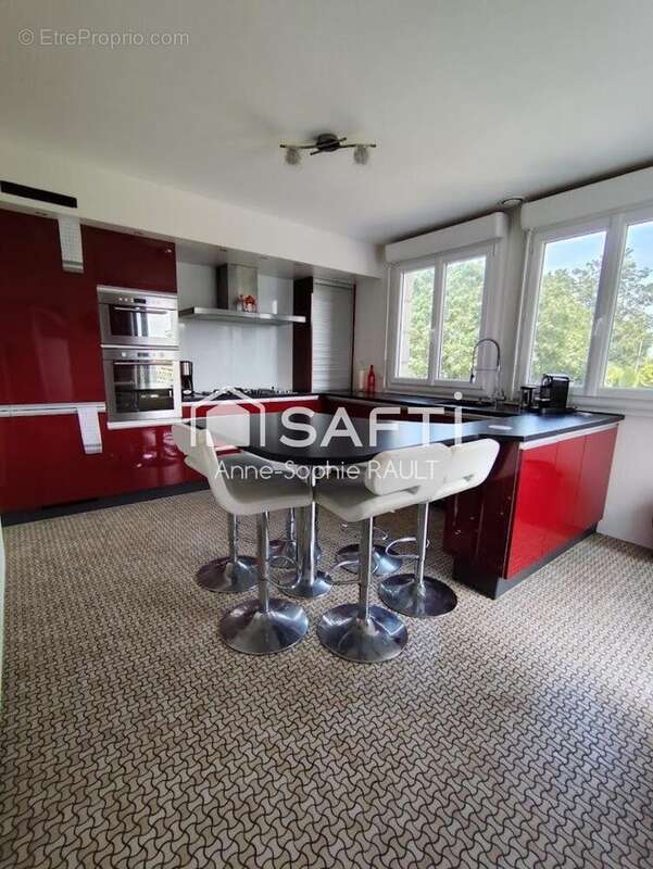 Photo 3 - Maison à SAINT-JULIEN