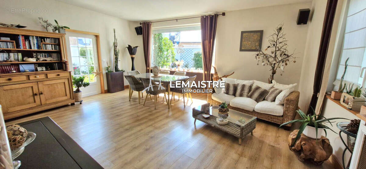 Maison à YVETOT