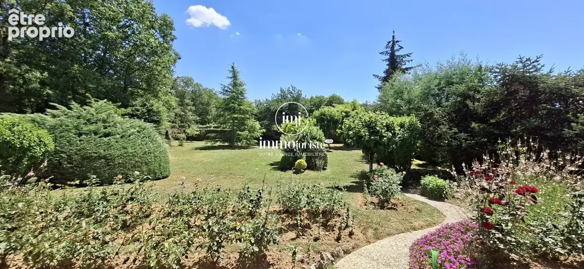 Maison 6 pièces 140 m² à vendre à Etagnac (16150) - photo 3