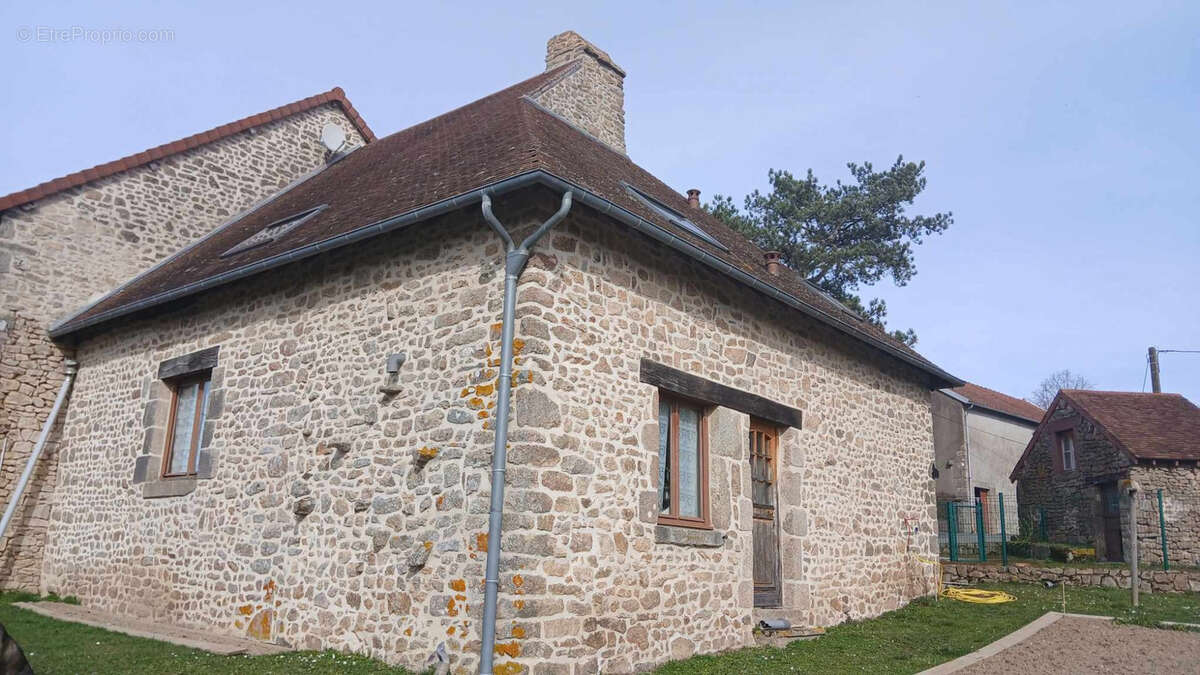 Maison en pierres - photo 2
