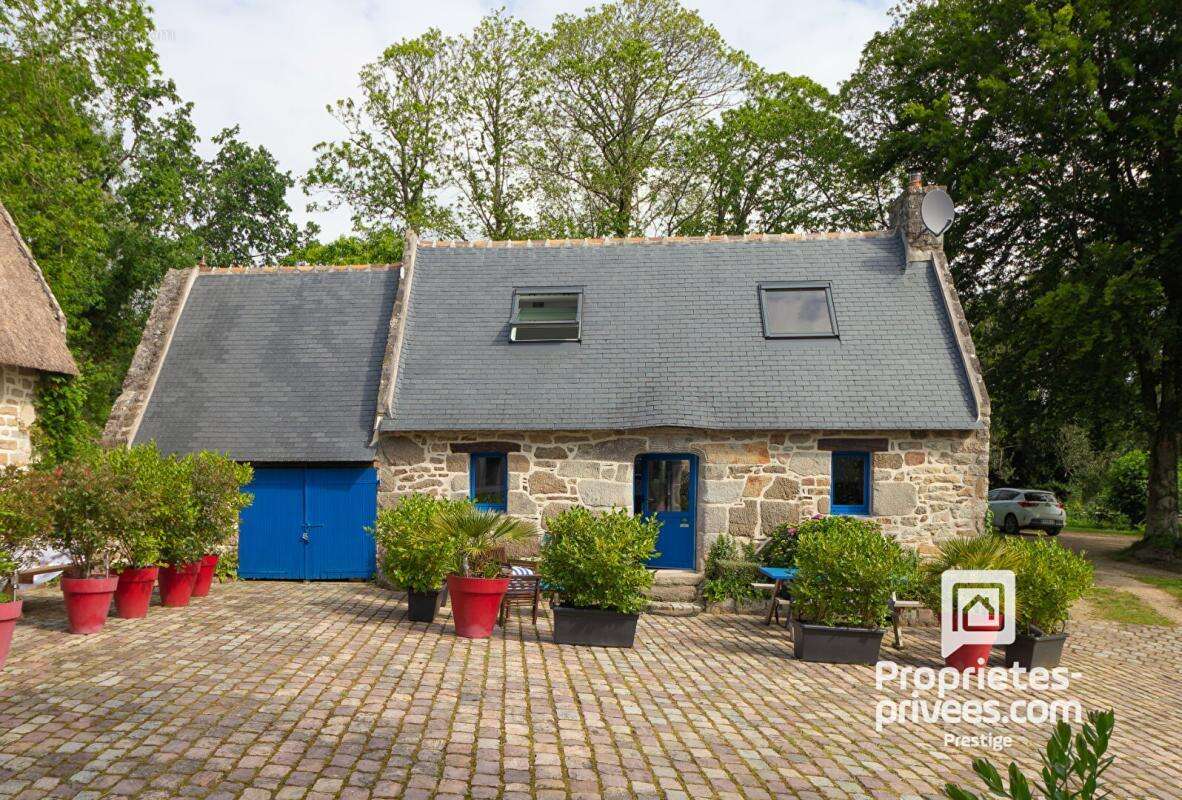 COMBRIT STE MARINE 29120 - Propriété de caractère 335 m2 environ - photo 3