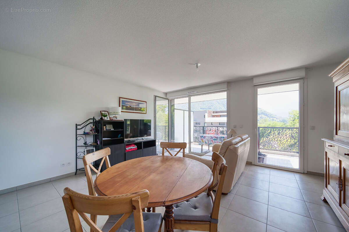 Appartement à VOIRON