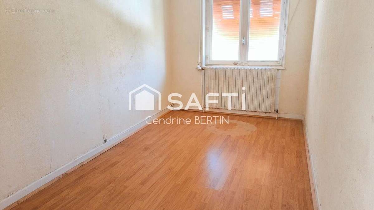 Photo 9 - Maison à SAINT-DENIS-LES-BOURG