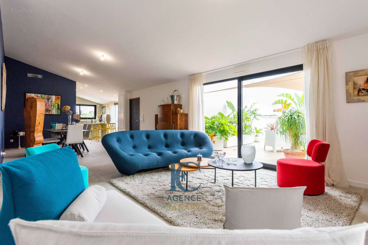 Appartement à SANARY-SUR-MER