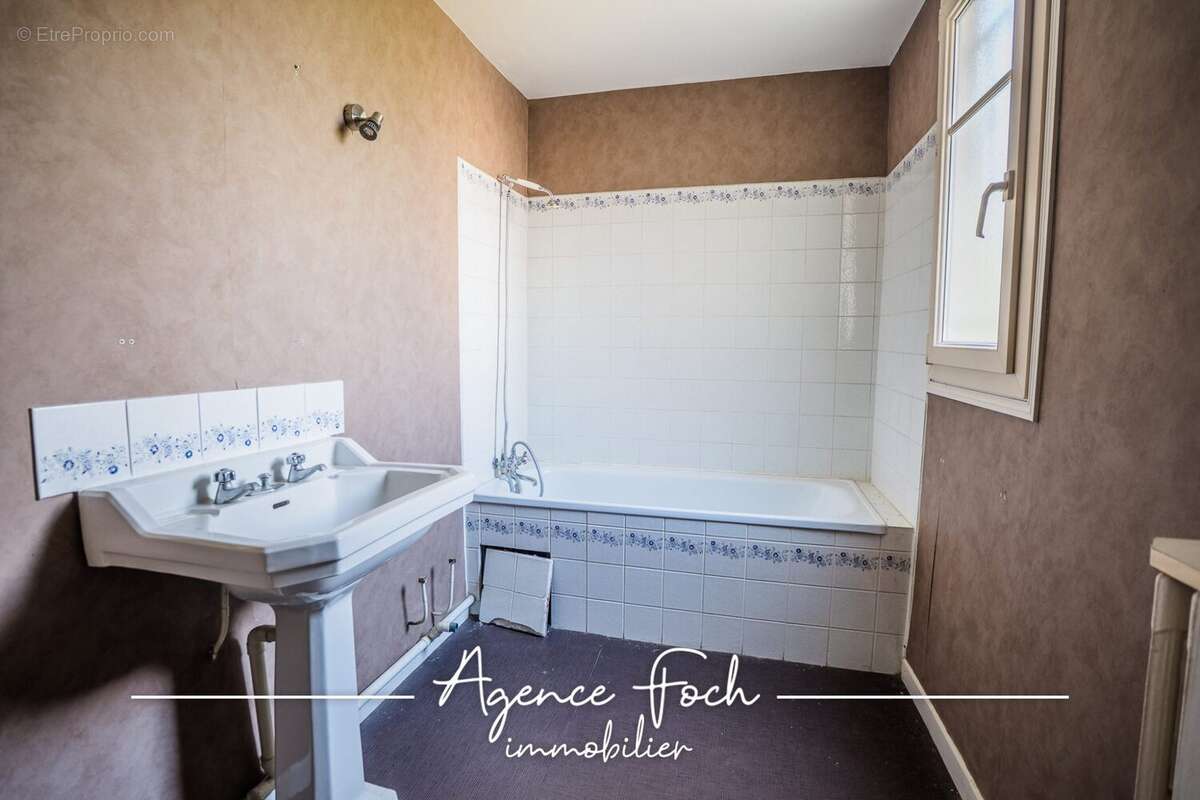 Appartement 52 m² à Tarbes  - photo 5