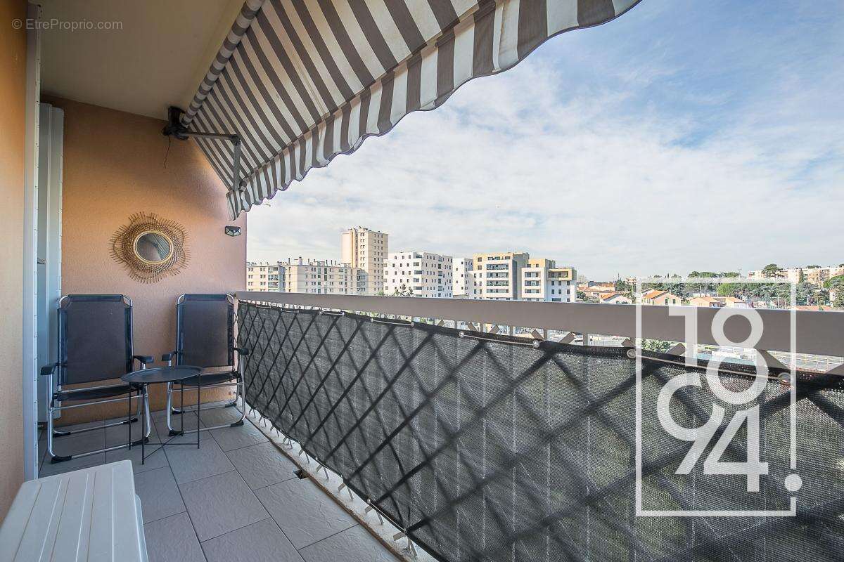 Appartement à MARSEILLE-12E