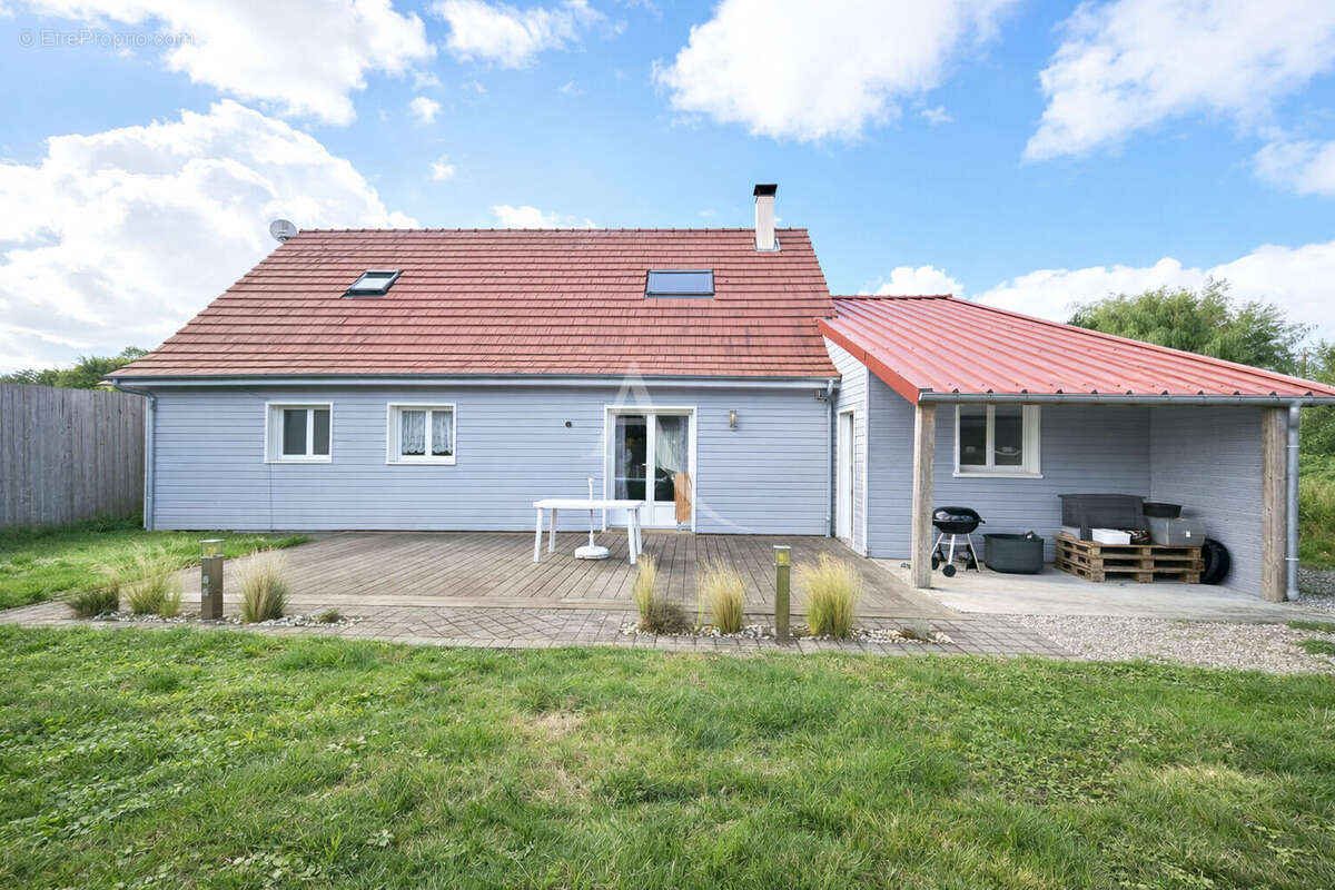 Maison à DOMPIERRE-SUR-AUTHIE