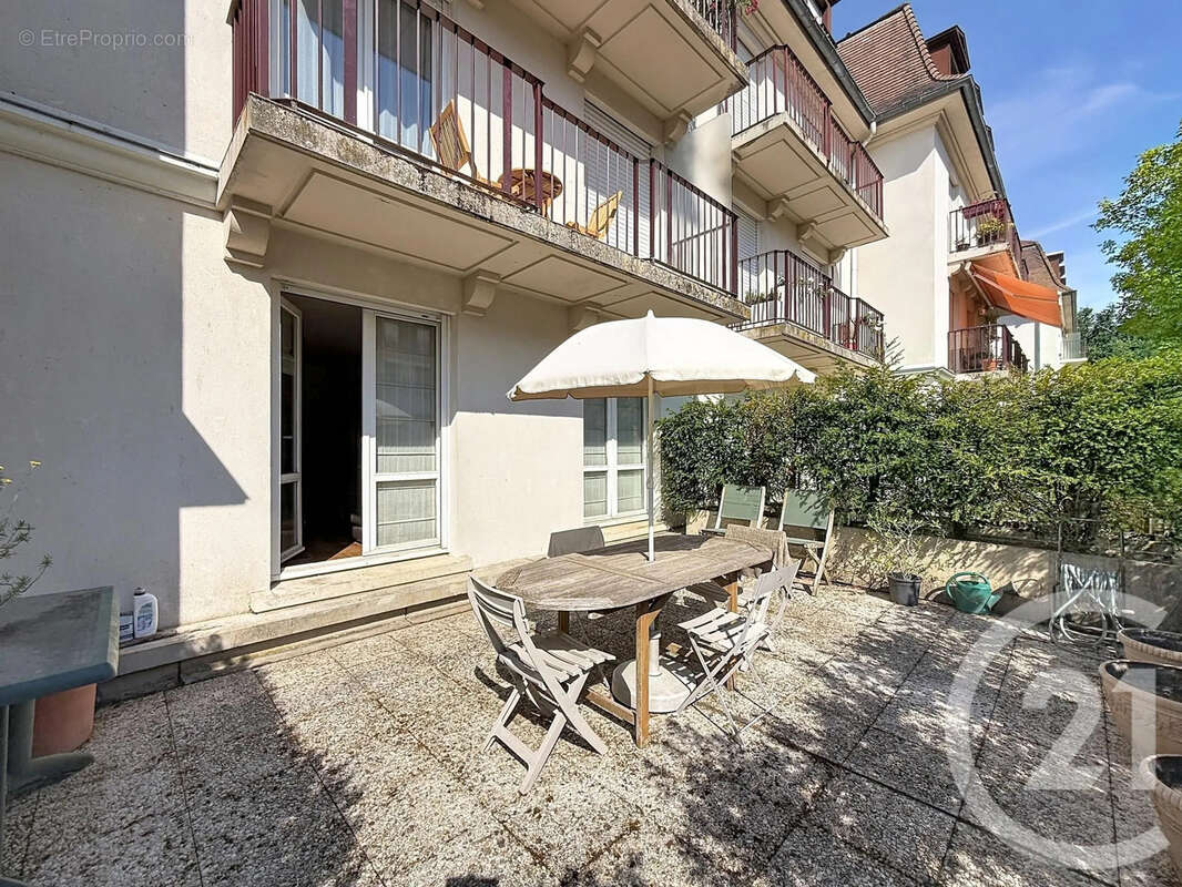 Appartement à FONTAINEBLEAU