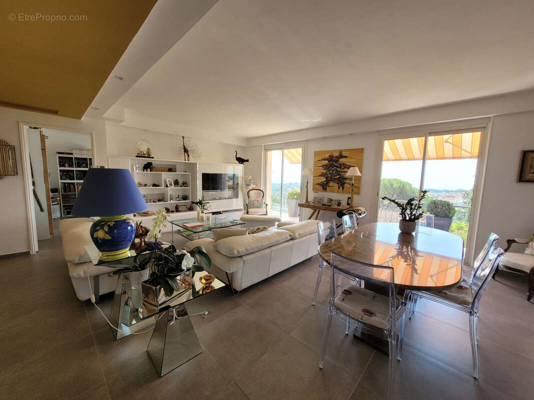 Maison à VENCE
