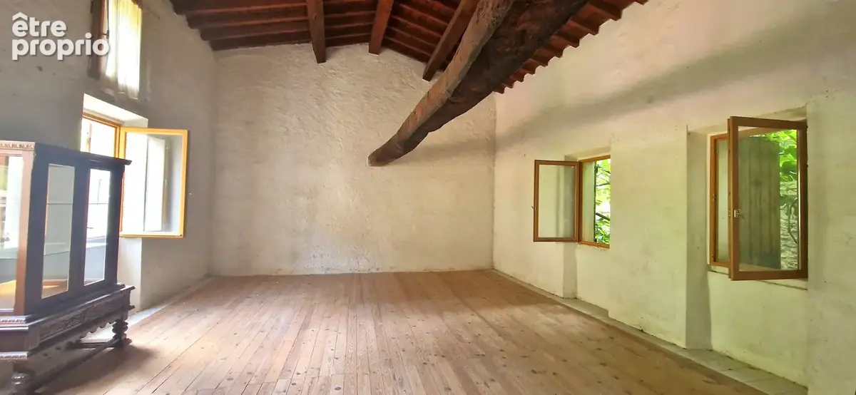 A finestret, maison de village sud 2 faces avec cour dans un cadre nature - photo 12