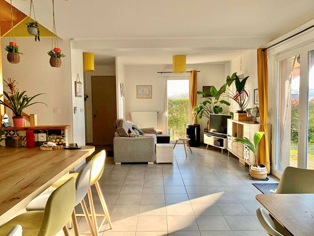 Maison à BOURGOIN-JALLIEU