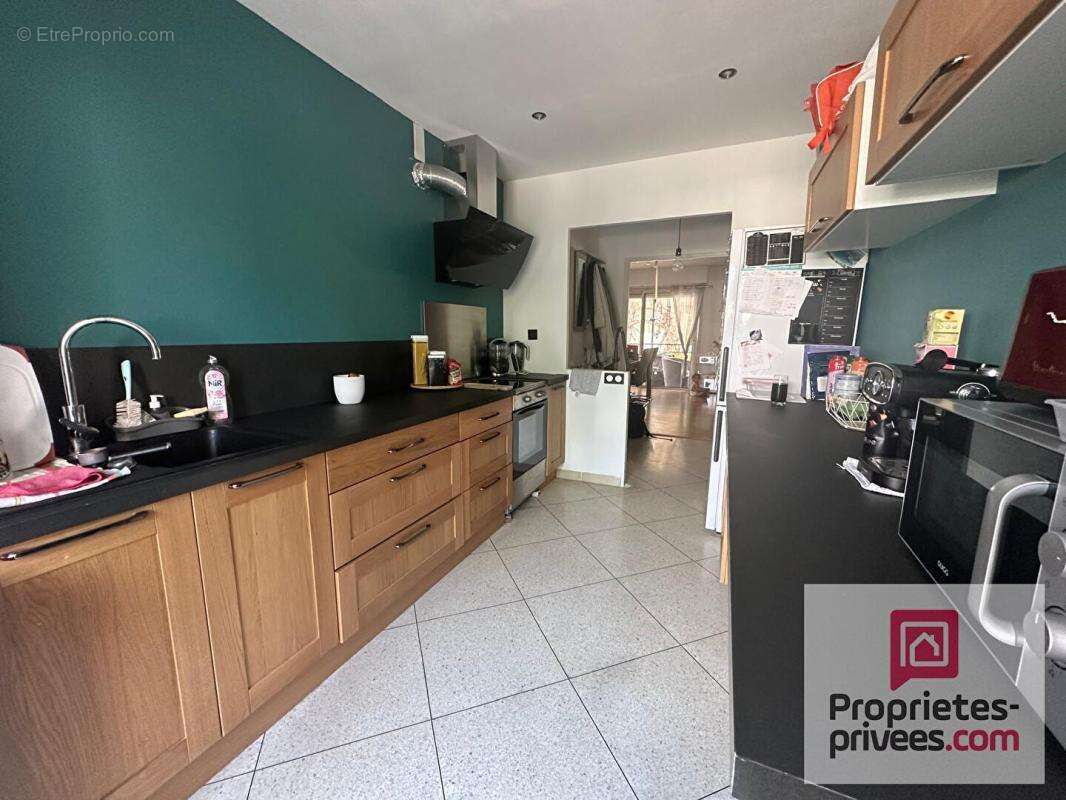 Appartement à SALON-DE-PROVENCE