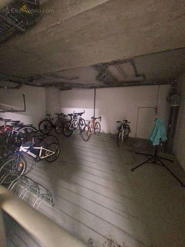 Parking à LYON-4E