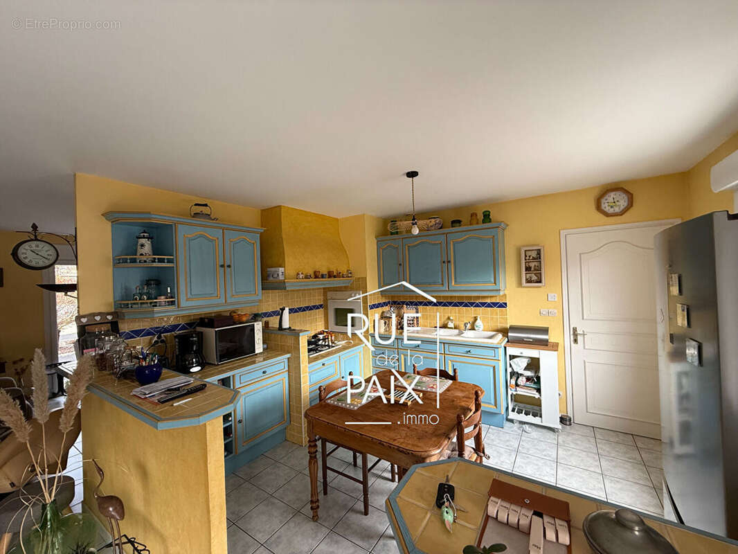 Maison à CHATILLON-SUR-THOUET