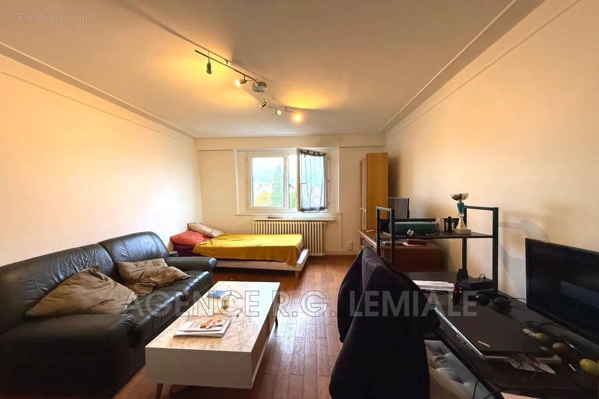 Appartement à MAISONS-LAFFITTE