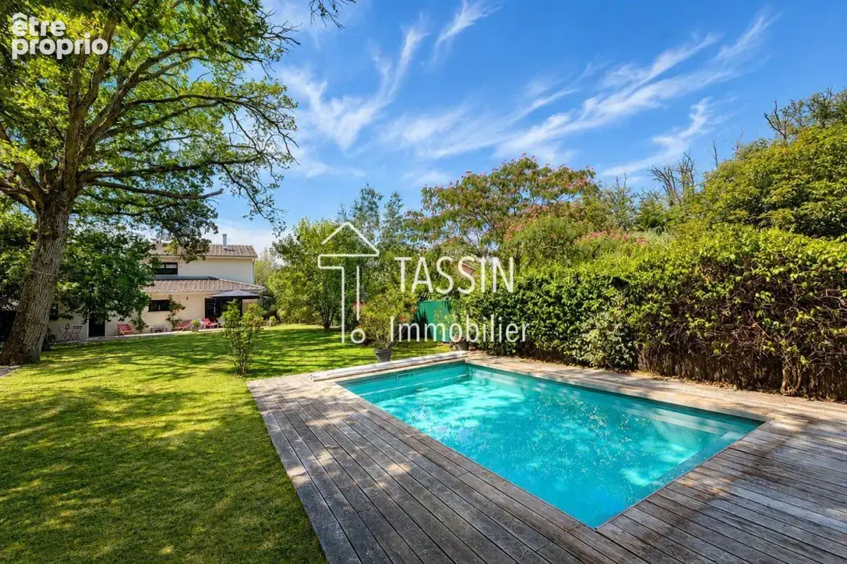 Tassin Aigas - Maison récente avec piscine - photo 4