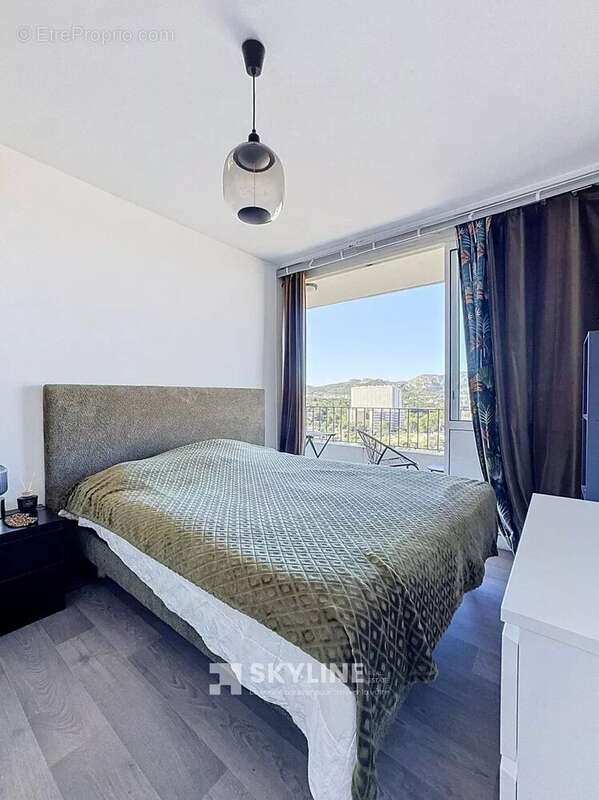 Appartement à MARSEILLE-9E