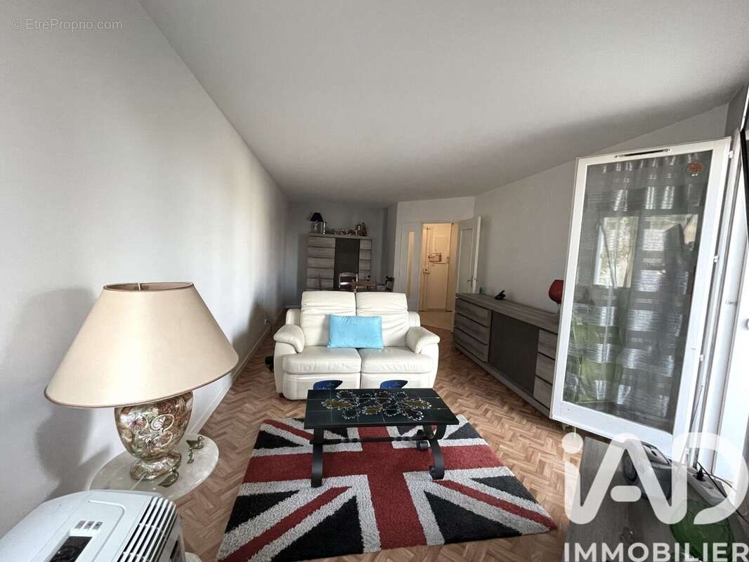 Photo 7 - Appartement à BEAUCHAMP