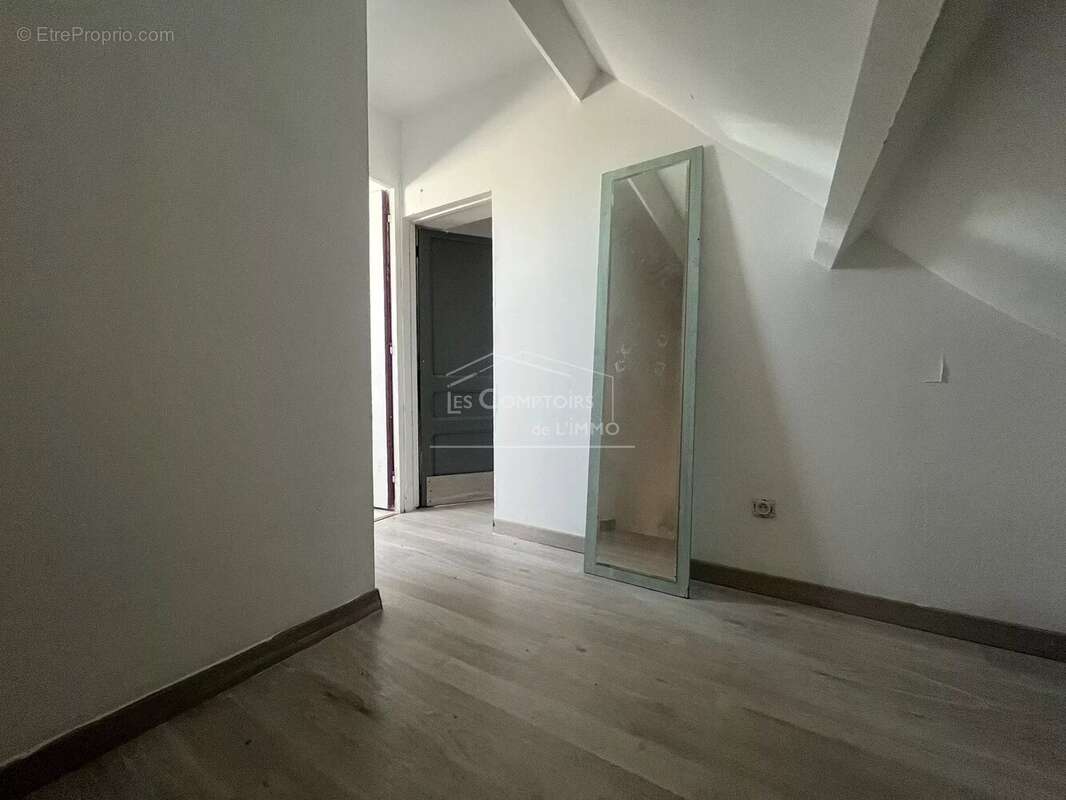 Trignac, Maison en pierre 4 chambres - photo 7