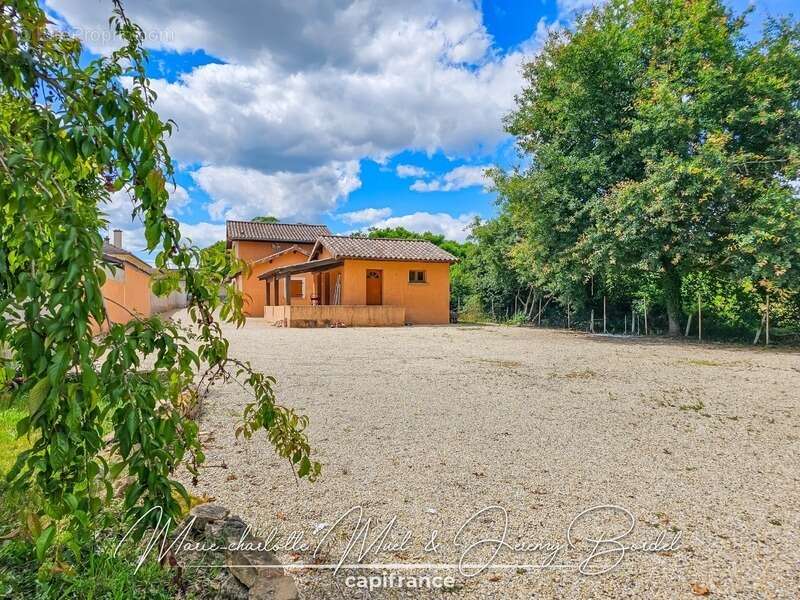 Maison 4 chambres + garage + dépendance aménagée - photo 20