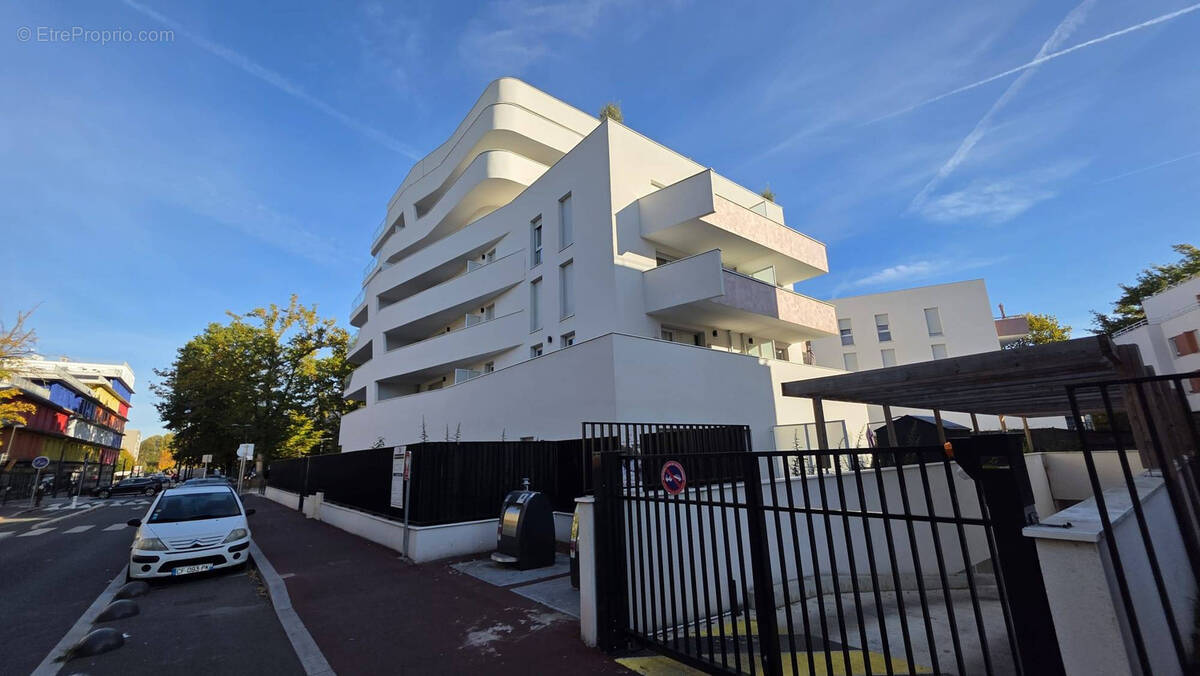 Appartement à TREMBLAY-EN-FRANCE