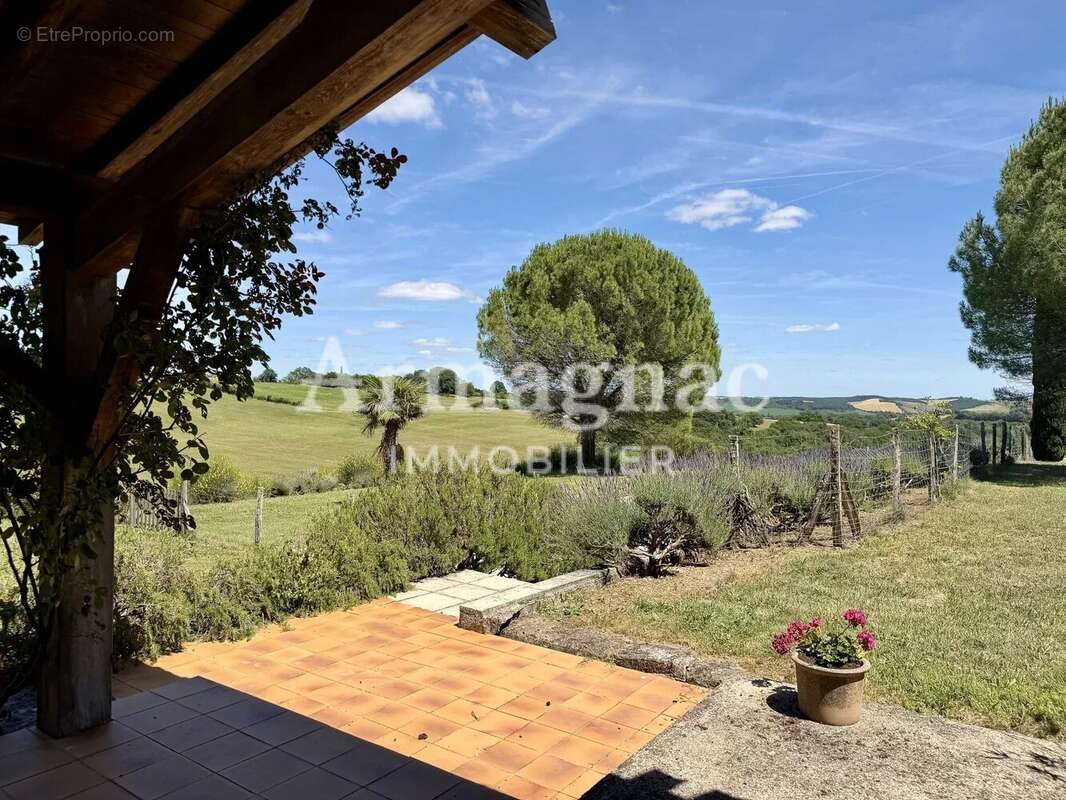 Maison en pierre avec piscine - photo 11