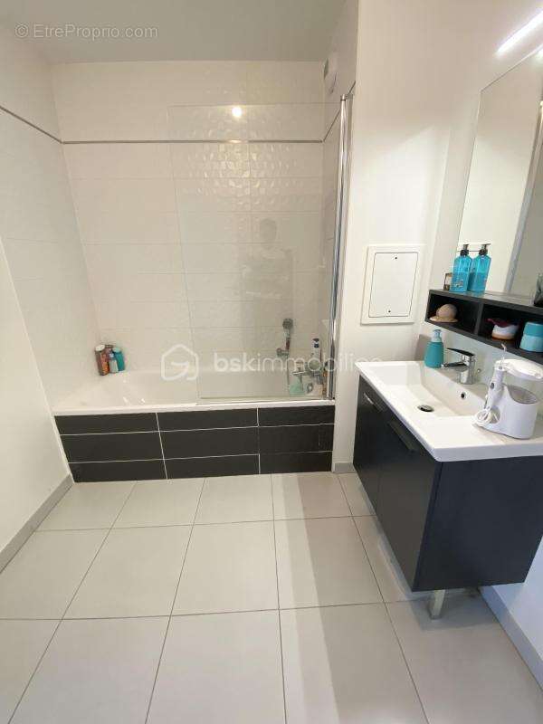 Magnifique appartement 2 pièces de 50m² - terrasse de 17m² - photo 8