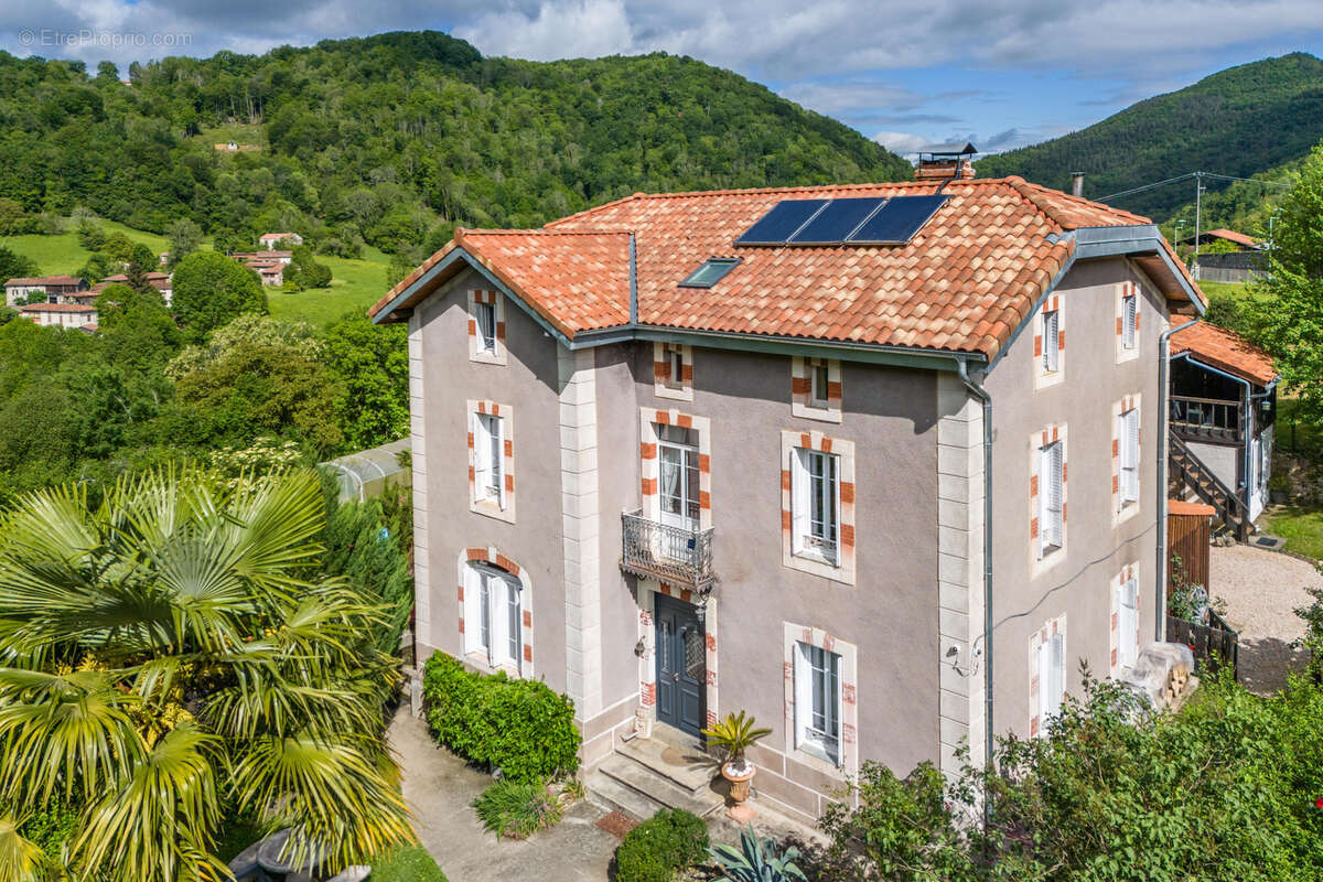 Maison à FOUGARON