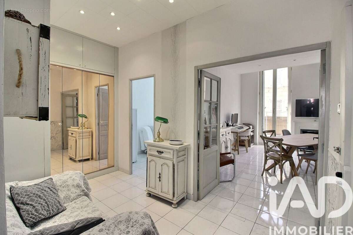 Photo 5 - Appartement à MARSEILLE-7E