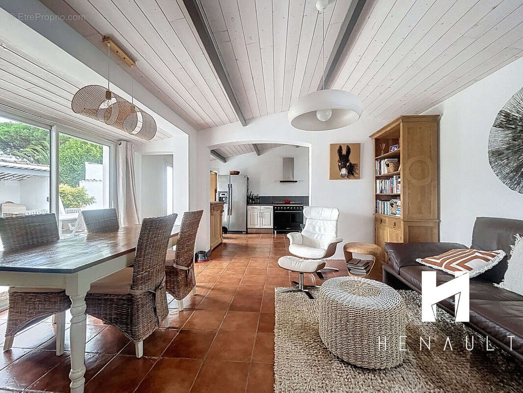 Maison à SAINT-MARTIN-DE-RE