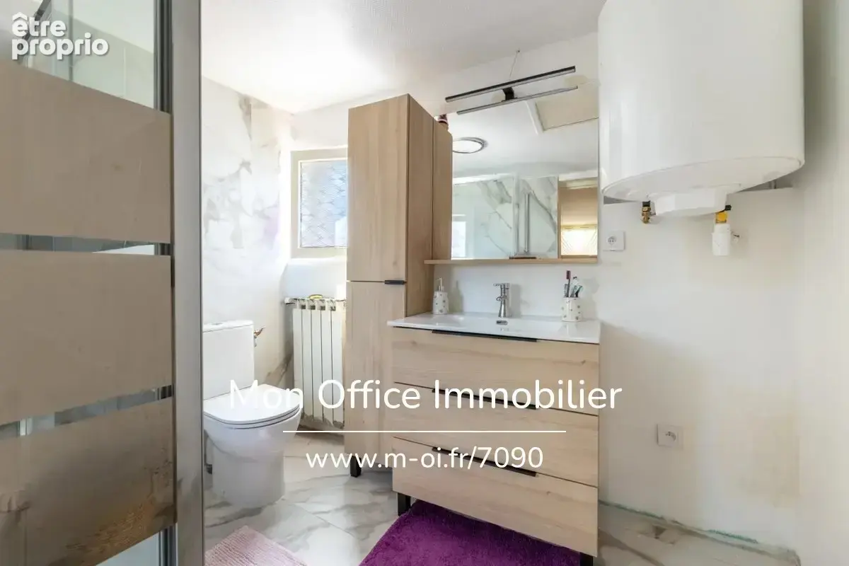 Référence : 7090-AMB - Immeuble 5 pièces avec local commercial et chambre froide - photo 13