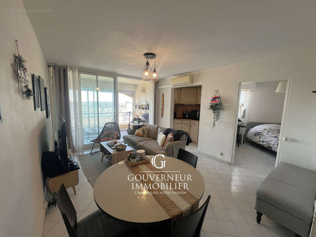 Appartement à CANDILLARGUES