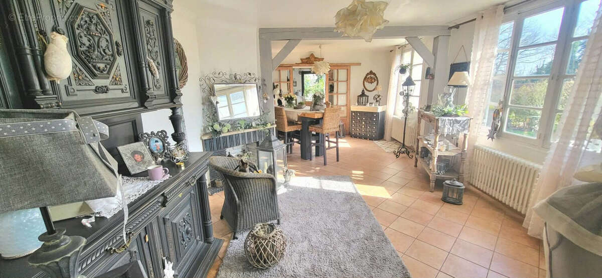 Maison à THOMERY